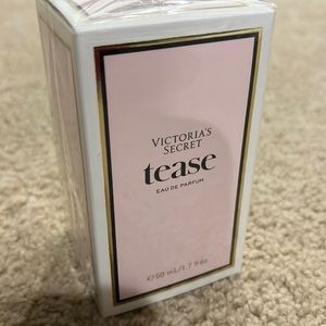 Victoria's Secret Tease 1.7oz Eau de Parfum